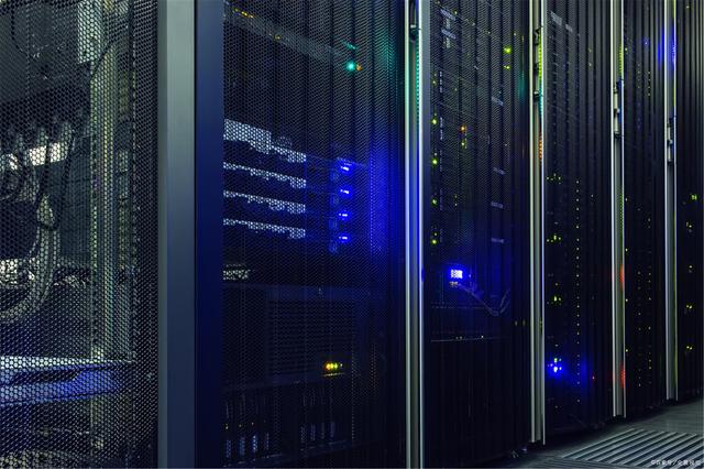 盐盆营销网站建设报价：你为什么想要这个问题？概括， 外国客户正在寻找我们进行网站，在简单沟通后，我发现他已经购买了服务器。并且配置非常高。3的服务器，一年000元。